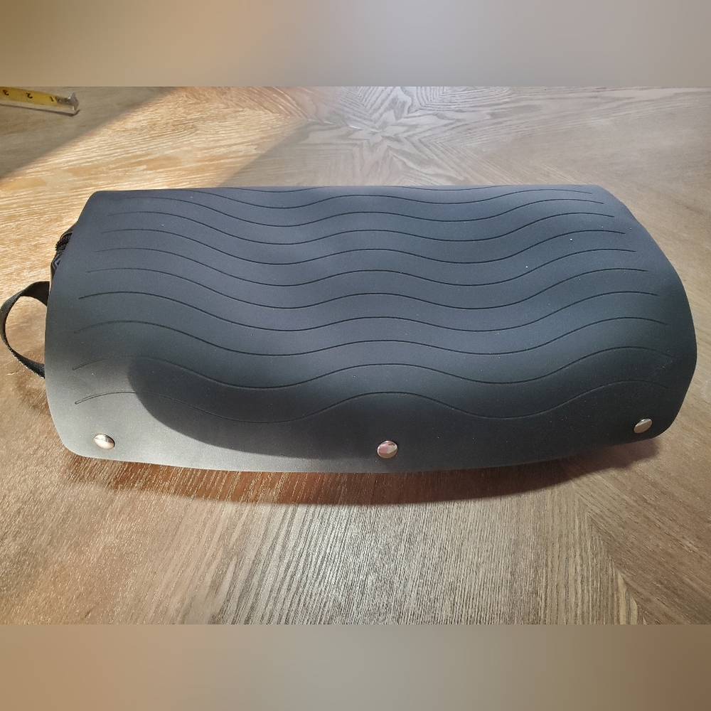 Hair Tools Travel Bag and Heat Resistant Mat for Flat Irons, Straighteners etc.